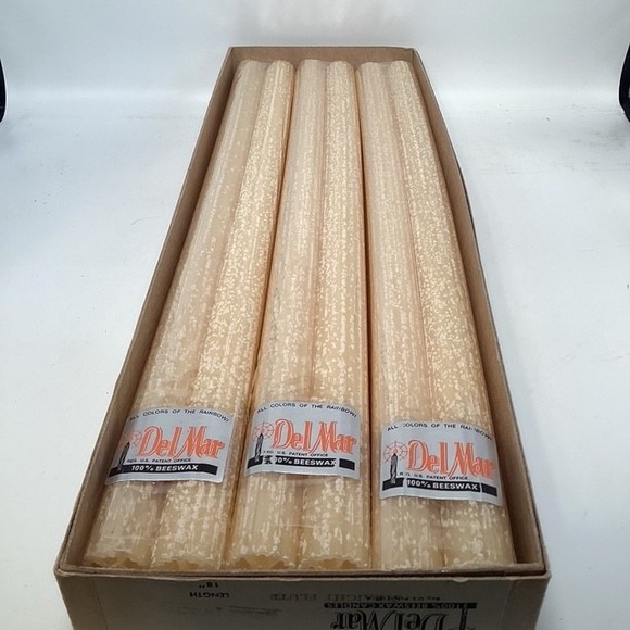Del Mar Cathedral Candles 12 New in Box 18" Straight Fluted 100% Beeswax Ivory - Picture 1 of 5